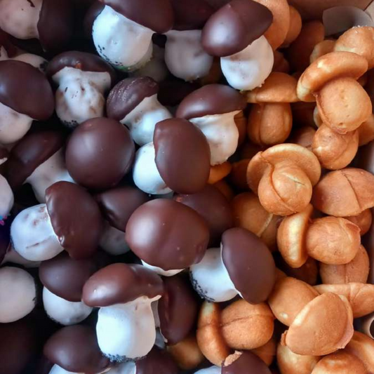 Handmade Mushroom Shaped Cookies, 1kg